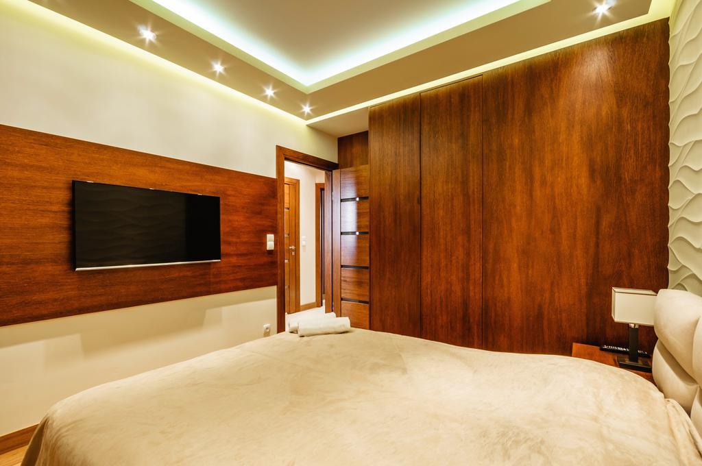 Executive Lux Butas *