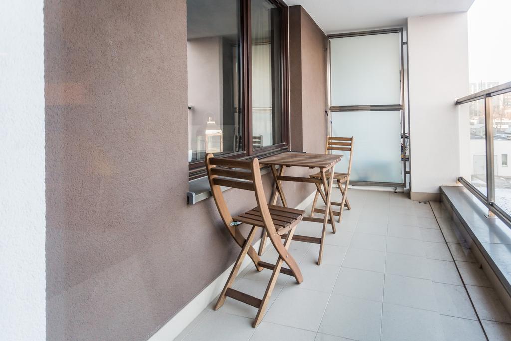 Executive Lux Butas *